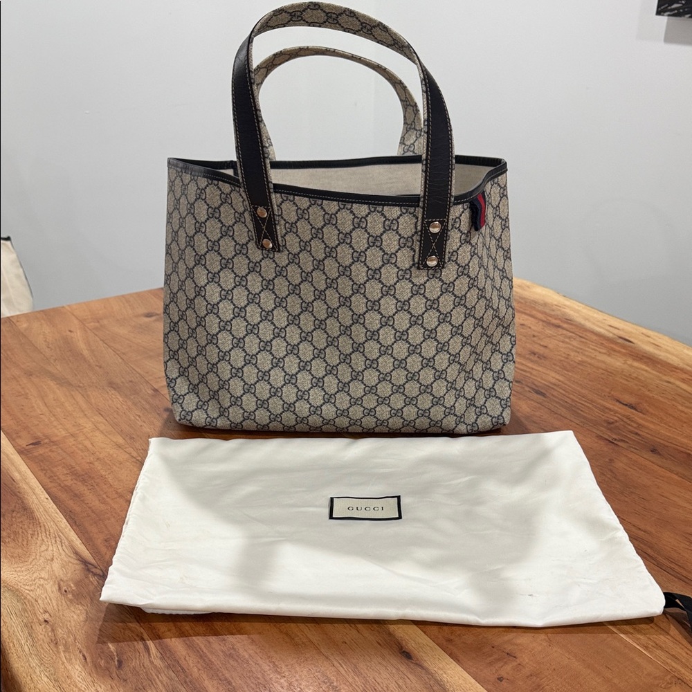 Gucci Beige and Navy Patterned Tote